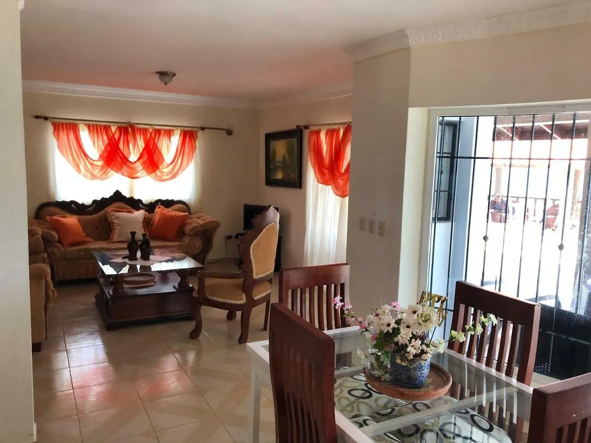 יומה Villa Don Bienve 0*,